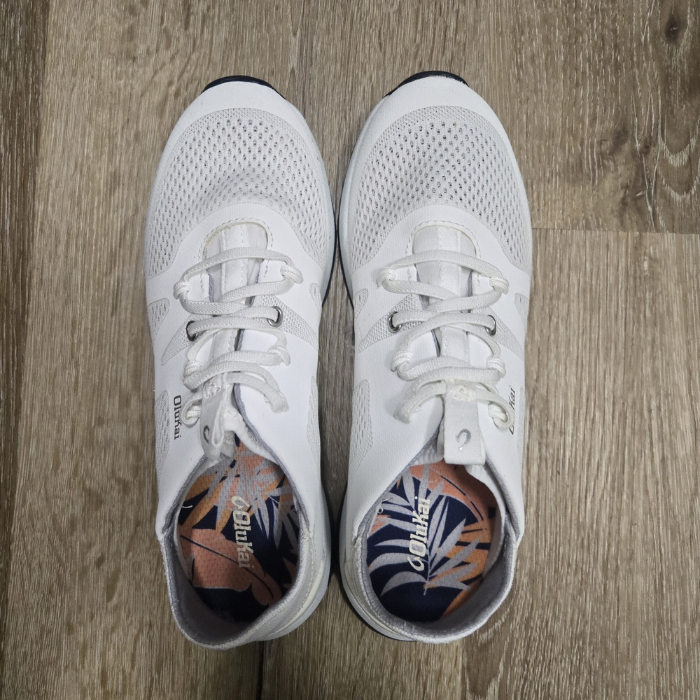 OluKai White Women's Sneakers